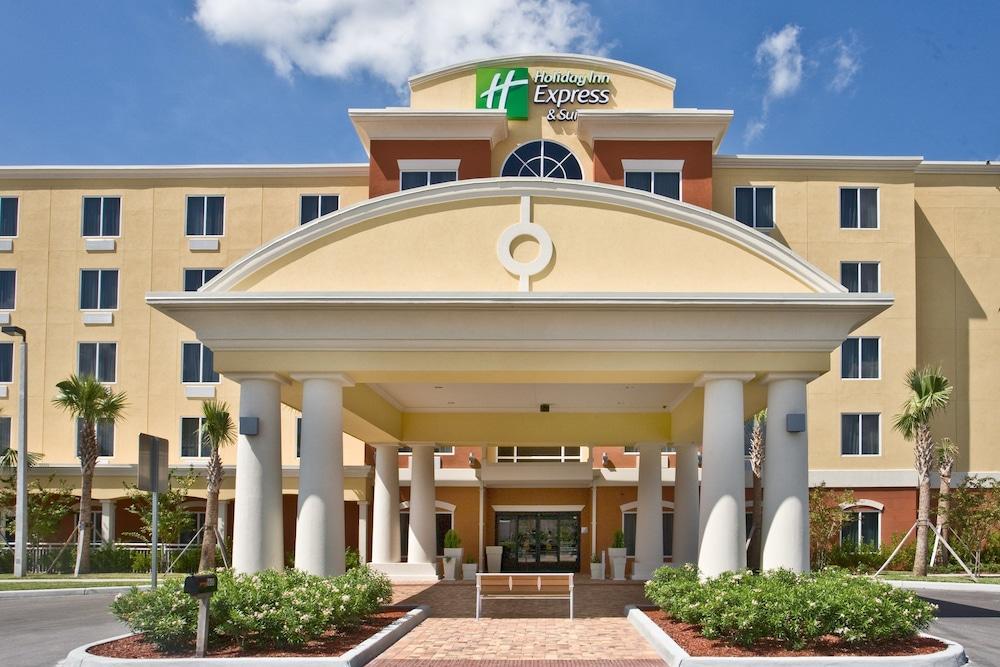 Holiday Inn Express Hotel & Suites Port St. Lucie West By Ihg Екстериор снимка