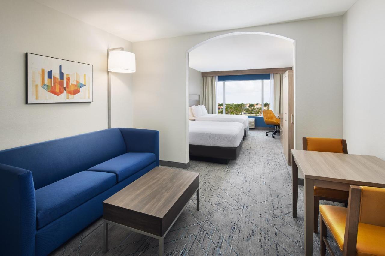 Holiday Inn Express Hotel & Suites Port St. Lucie West By Ihg Екстериор снимка