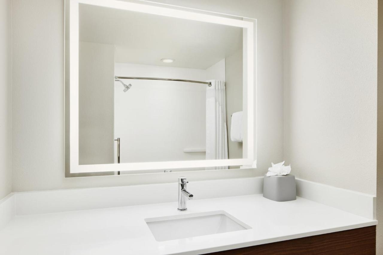 Holiday Inn Express Hotel & Suites Port St. Lucie West By Ihg Екстериор снимка