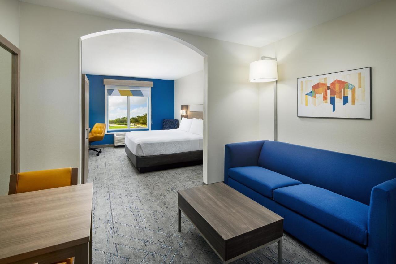 Holiday Inn Express Hotel & Suites Port St. Lucie West By Ihg Екстериор снимка