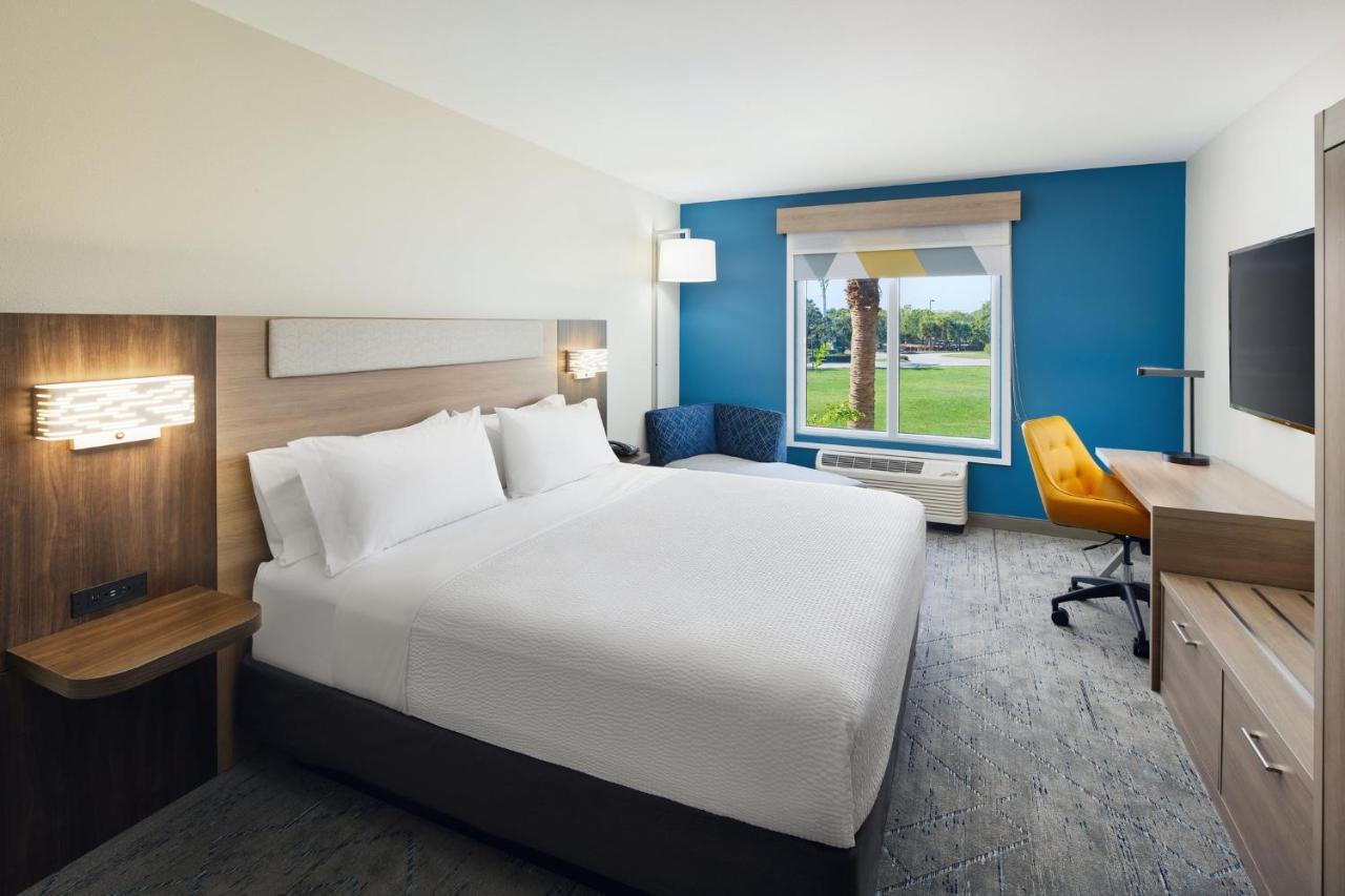 Holiday Inn Express Hotel & Suites Port St. Lucie West By Ihg Екстериор снимка