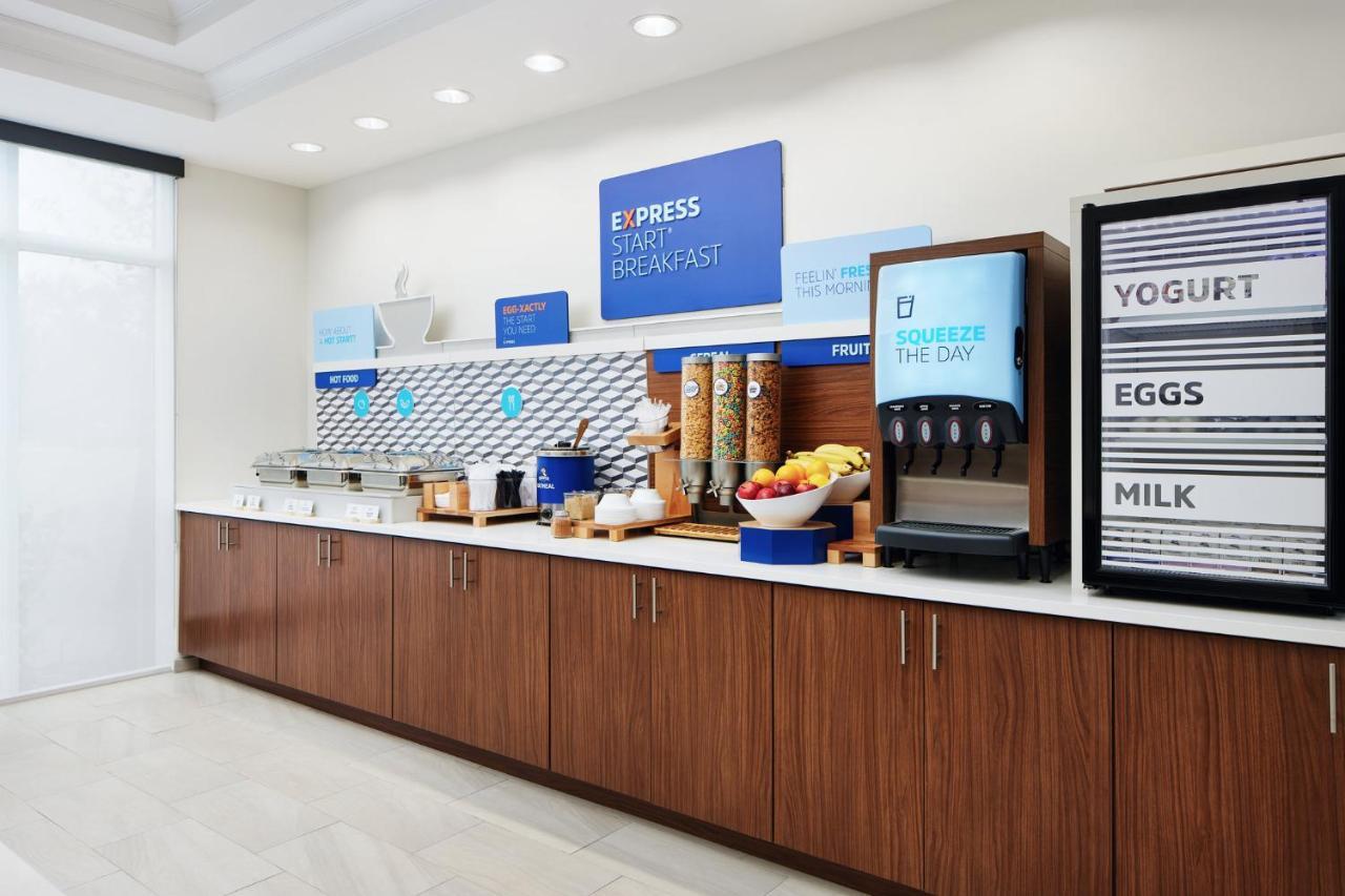 Holiday Inn Express Hotel & Suites Port St. Lucie West By Ihg Екстериор снимка
