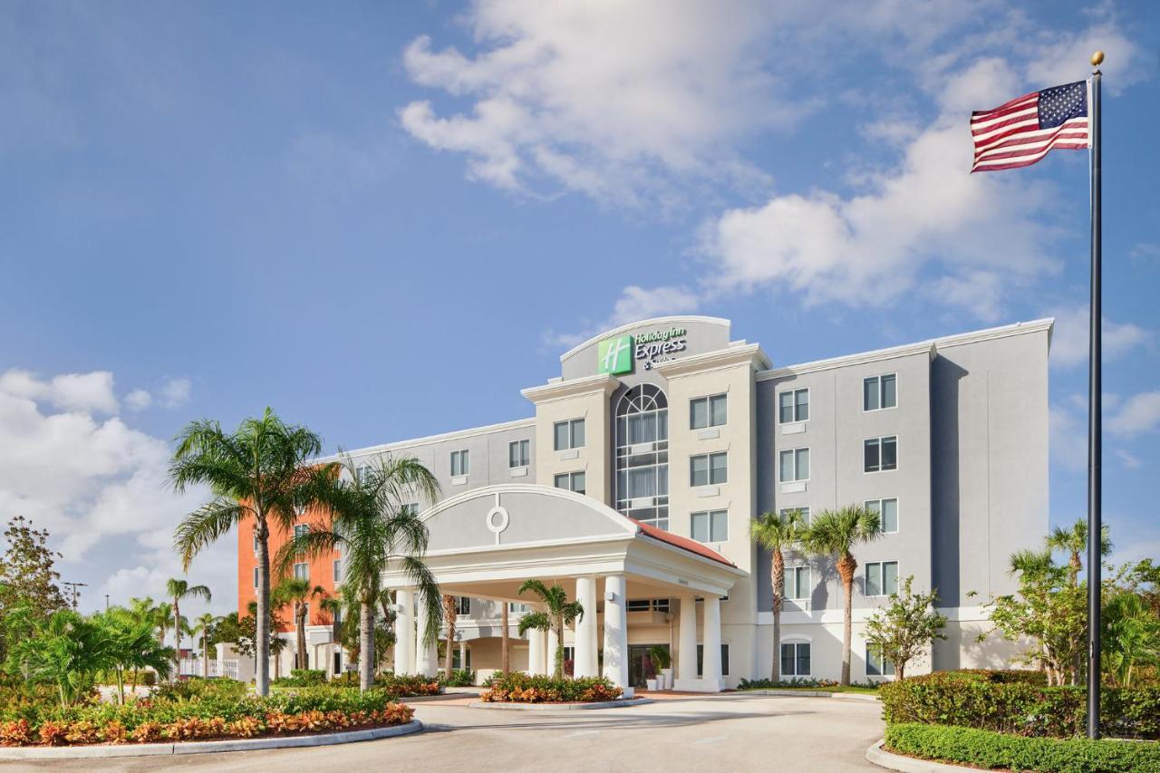 Holiday Inn Express Hotel & Suites Port St. Lucie West By Ihg Екстериор снимка